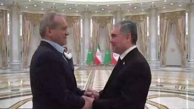  فیلم/ استقبال رهبر ملی ترکمنستان از پزشکیان