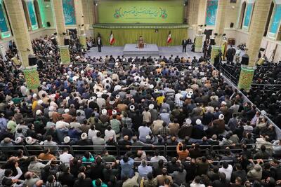  مدیحه‌سرایی کردی مداح کرمانشاهی در ستایش حضرت زهرا(س)