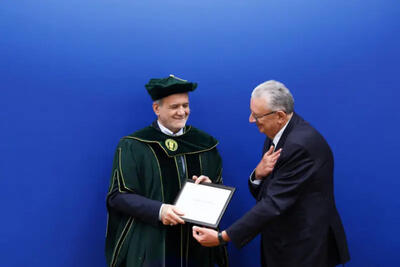 اعطای دکترای افتخاری دانشگاه بین‌المللی نظربایف به پزشکیان