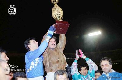 تونل زمان| منصورخان را شبانه به بیمارستان بردند؛ سرگیجه ساده؟ نه! - پارس فوتبال