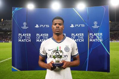 آینده دنزل دومفریس در اینتر در هاله‌ای از ابهام - پارس فوتبال