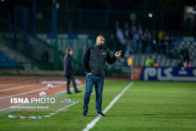 زارع: نیمه دوم کاملا دست ما بود/ چپ و راست استقلال را از کار انداختیم - پارس فوتبال