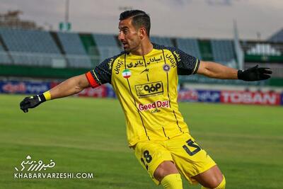 تاج‌گذاری احسان؛ حاجی‌صفی شماره یک بازی‌های سپاهان شد - پارس فوتبال