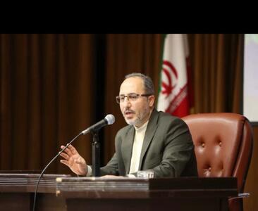 تنزل همه شاخصهای کلان و خرد اقتصادی و فشار شدید به معیشت عمومی مردم در یکسال گذشته تاسف‌آور است/ اگر جایی احساس می‌شود که بن‌بست وجود دارد ناشی از بی‌مسئولیتی و بی‌انگیزگی مدیران ناکارآمد است