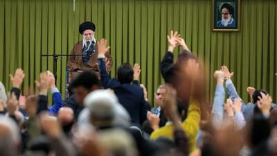 مراسم سه ساعته جشن میلاد حضرت زهرا سلام‌الله‌علیها در حسینیه امام خمینی(ره) با حضور رهبر انقلاب