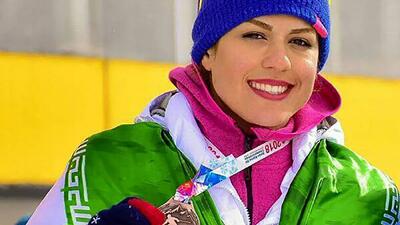 عاطفه احمدی کیست؟ / چرا به ایران بازگشت؟