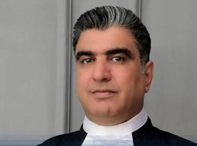 حقوق خانواده خسرو