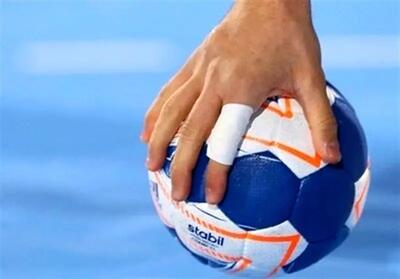 پخش زنده هندبال سپاهان نوین اصفهان و سنگ آهن بافق امروز پنجشنبه ۲۰ آذر ماه ۱۴۰۴