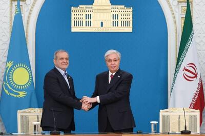  رئیس جمهور قزاقستان: پیشرفت‌های علمی و فنی ایران بسیار رو به افزایش است / حجم قزاقستان و ایران نسبت به سال گذشته ۴۰ درصد افزایش یافته است