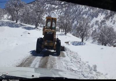 انجام بیش از 2000 کیلومتر باند عملیات برف‌روبی در محورهای مواصلاتی کرمانشاه - تسنیم