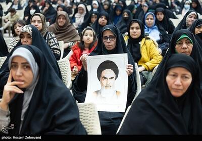 یادداشت| زنان ایران وارثان حماسه فاطمی و تربیت‌کنندگان نسل عاشورایی - تسنیم