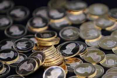 قیمت‌ طلا و سکه امروز پنجشنبه 20 آذر 1404 /دلار سکه‌ را روی خط ۱۳۳ میلیونی نشاند + جدول قیمت‌ها