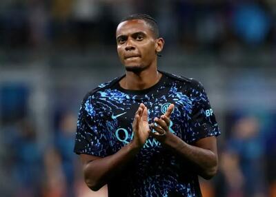 مضحک‌ترین پنالتی سال را به لیورپول دادیم