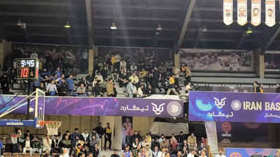 درگیری میان هواداران تیم بسکتبال طبیعت و استقلال