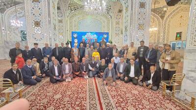  گرامیداشت یاد و خاطره شهدا در حرم رضوی به مناسبت میلاد حضرت فاطمه زهرا (س)