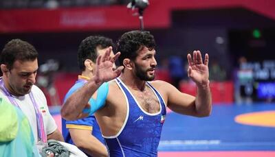 پیروزی طوفانی حسن یزدانی در لیگ برتر کشتی آزاد