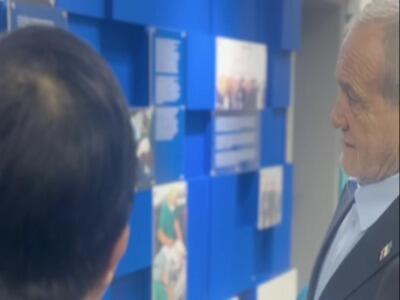 بازدید رئیس‌جمهور از اتاق عمل جراحی قلب در قزاقستان