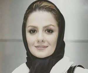  بیتا سحرخیز تولدش را در کنار دریا جشن گرفت