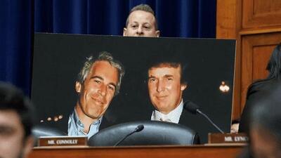  انتشار عکس‌های جدید از روابط ترامپ با قاچاقچی جنسی