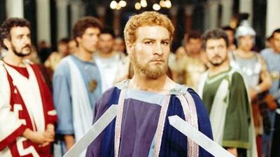  عکس | سفر در زمان ؛تغییر چهره پوتیفار با بازی جعفر دهقان یا «ناصر قصاب» سریال سرزمین مادری 📸