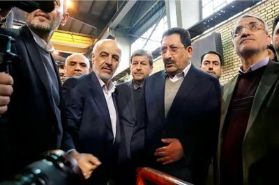 نشست وزیر صمت با فعالان اقتصادی کاشان