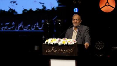 فروزنده: خانواده‌محوری، نقش بی‌بدیل زنان و توسعه شهری؛ سه اولویت مدیریت شهری