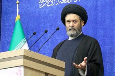 امام جمعه اردبیل: انتشار لیست‌های عجیب از منازل مسئولان «دروغ» و وارداتی است