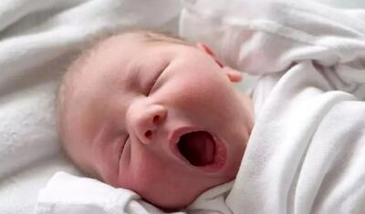 ۲ میلیون تومان ماهانه برای حمایت از مادران/ جزئیات اجرای کارت امید مادر