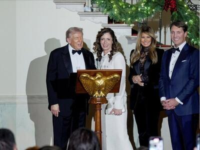 دست بانداژشده ترامپ جنجال‌ساز شد/ واکنش کاخ سفید