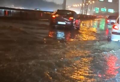 ببینید / آب‌گرفتگی در کنارگذر اتوبان آزادگان پس از بارش باران روز گذشته