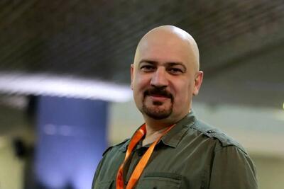 حال مهرداد اسکویی خوب است/ عمل موفقیت‌آمیز مستندساز ایرانی