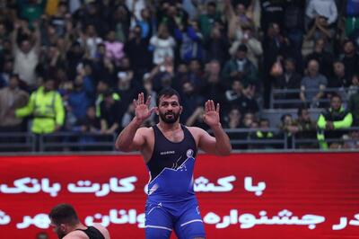 قدرت‌نمایی روس‌ها با چاشنی قهرمانی بانک شهر در نبرد پرحاشیه