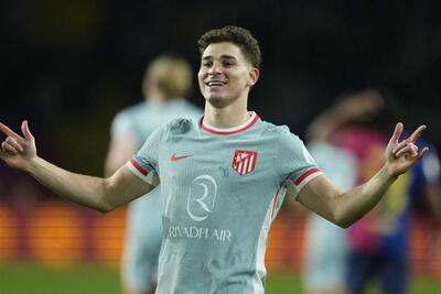 واکنش آلوارز به شایعه علاقه‌اش به بارسلونا