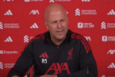 اسلات: بیرون انداختن صلاح؟ دلیلی برای آن نمی‌بینم