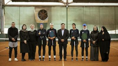 همدستی تاجرنیا با دختران تنیس‌باز