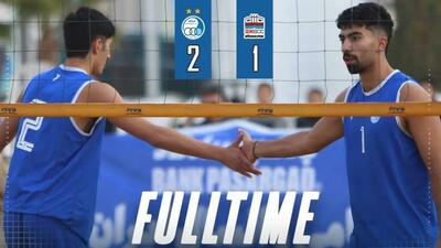 آبی‌پوشان  برای سکو می‌جنگند