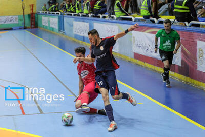 مصدومیت تلخ کاپیتان تیم ملی فوتسال افغانستان در لیگ ایران