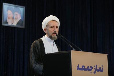  امام جمعه قزوین: شاکیان پرونده خودرویی نگران نباشند