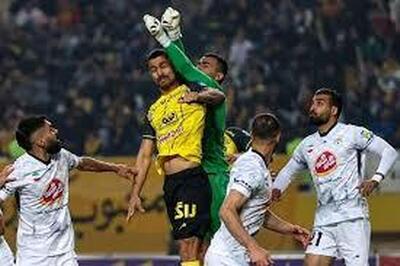 سپاهان با خیال راحت در صدر ماند؛ کسی جلودار شاگردان محرم نیست