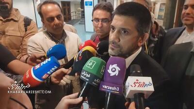 علیرضا دبیر: تشویق رسول خادم؟ به کف روی آب توجه نکنید! +ویدیو