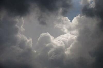 تداوم ارائه خدمات امدادی هلال‌احمر به متاثرین از حوادث جوی