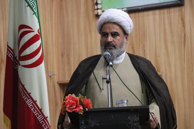  امام جمعه پارسیان: فرهنگ زیربنای اقتصاد است