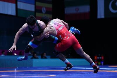 برنامه کشتی‌های امروز با حضور حسن یزدانی - پارس فوتبال