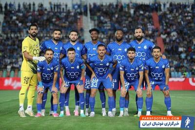 ریکاردو ساپینتو با چهره ای ناراحت در تمرین استقلال حضور پیدا کرد