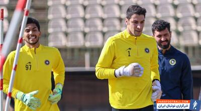 محمدرضا اخباری دروازه بان سپاهان 3 ماه از میادین دور خواهد بود