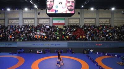 راهیابی بانک شهر به فینال لیگ کشتی آزاد - پارس فوتبال