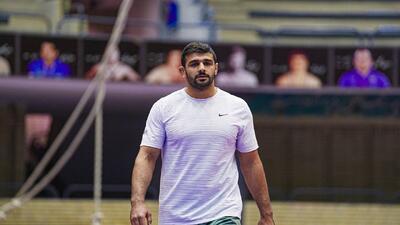 محمدیان: عبدالرشید سعدالله یف لحظه آخر از حضور در ایران پشیمان شد - پارس فوتبال