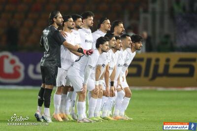 ملوان خطاب به خطاهای بازیکنان استقلال : نکشید... بیاید سفارش بدهید تحویل درب منزل