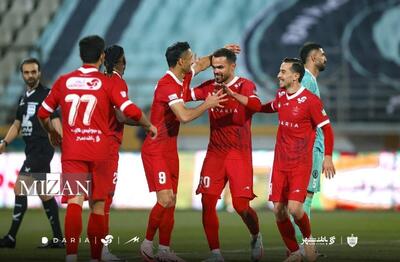 اصلانیان: پرسپولیس برای قهرمانی باید ۳ خرید بزرگ داشته باشد/ گروه ایران در جام جهانی کم‌دردسر نیست - پارس فوتبال