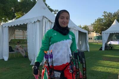 پایان کار دو پاراکماندار ایران - پارس فوتبال